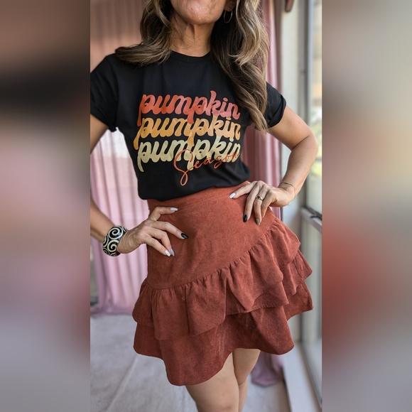 Pumpkin Season Tee NWT - Picture 1 of 3